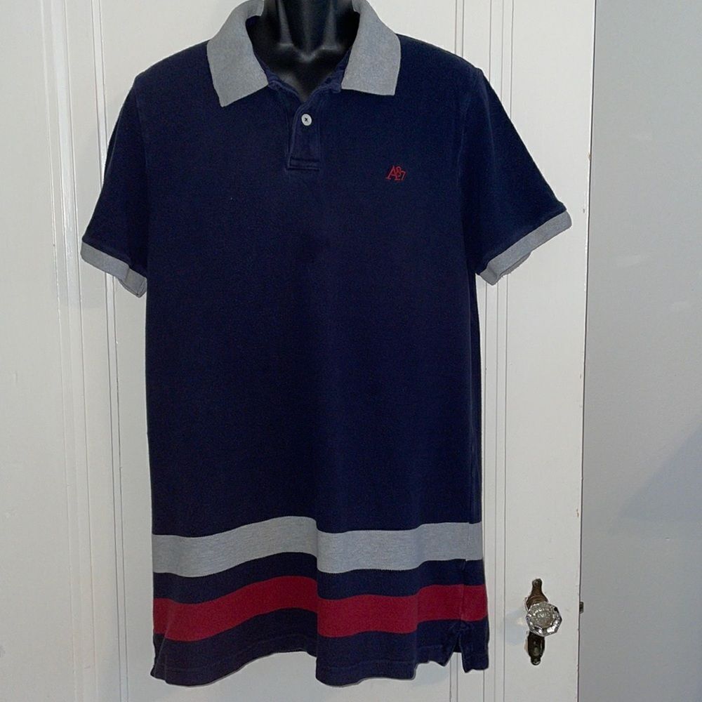 Aeropostale navy blue cotton polo shirt with gray trim